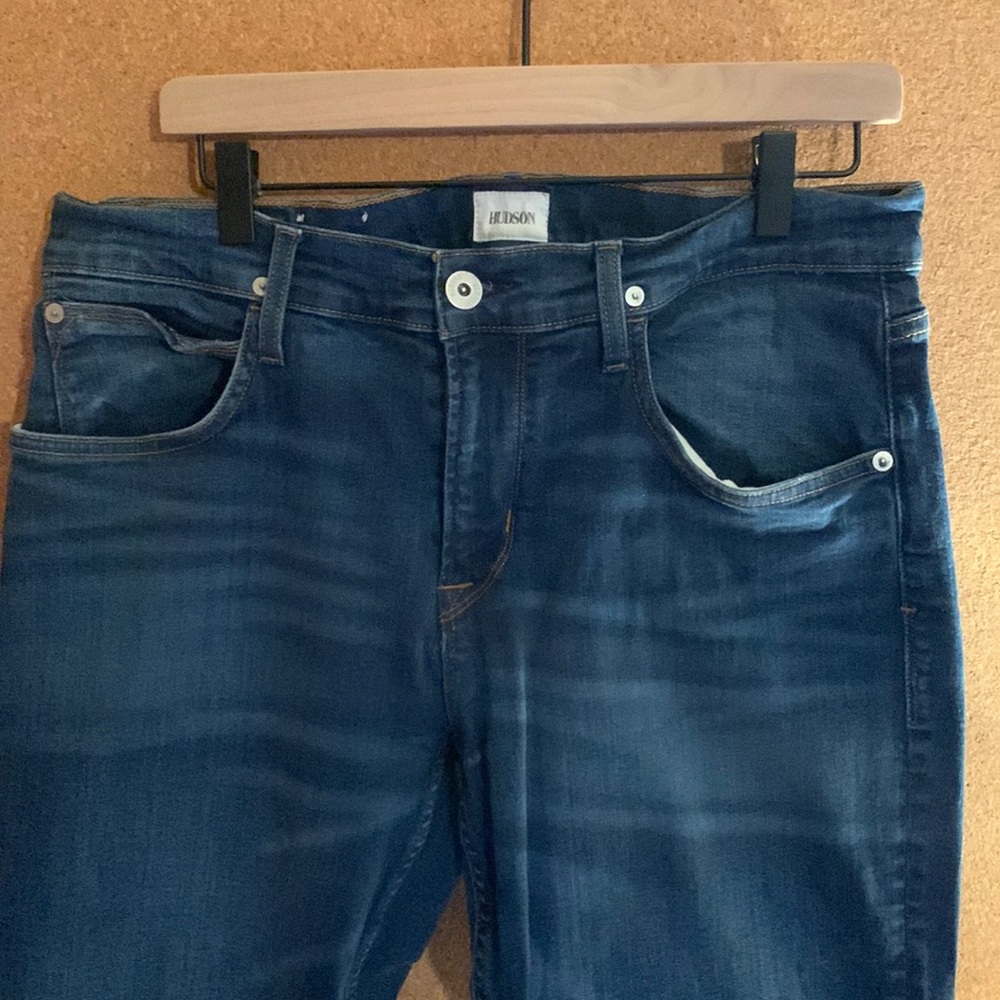 Hudson slim straight jean